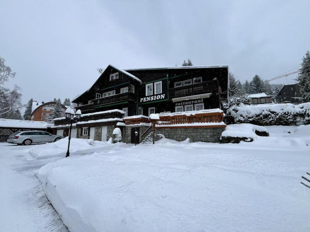 Pension Svycarsky Dum Špindlerŭv Mlýn Buitenkant foto